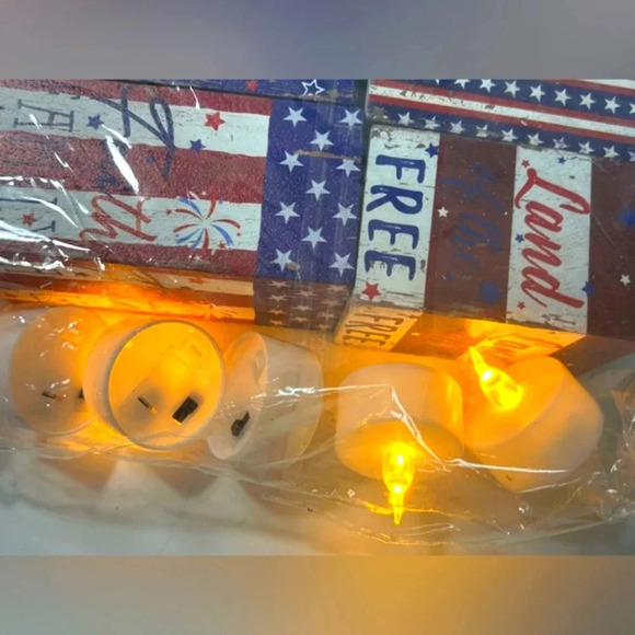 U.S.A Candle Holder Set - Battery  Candles - Picture 6 of 7